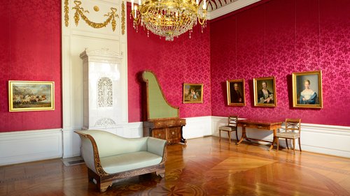 Raumansicht: Roter Salon im Oldenburger Schloss