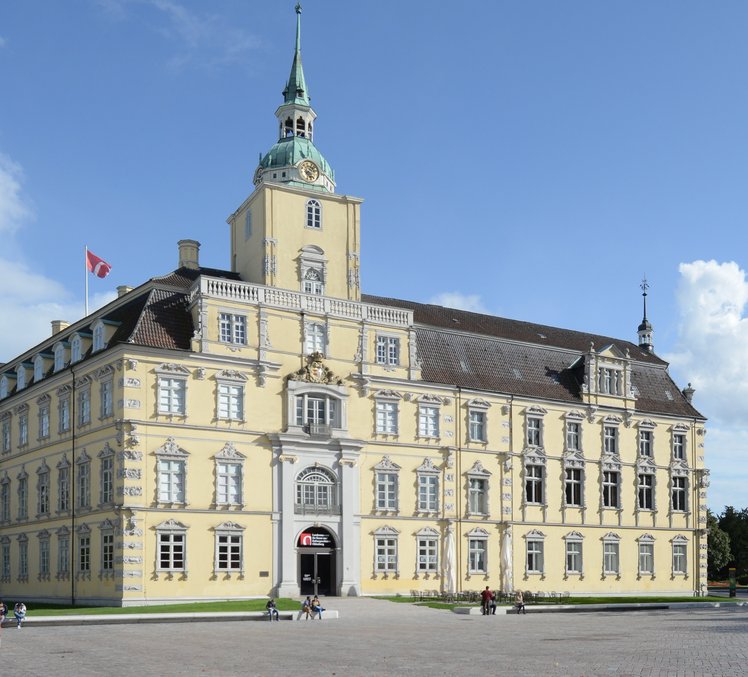 Außenaufnahme des Oldenburger Schlosses