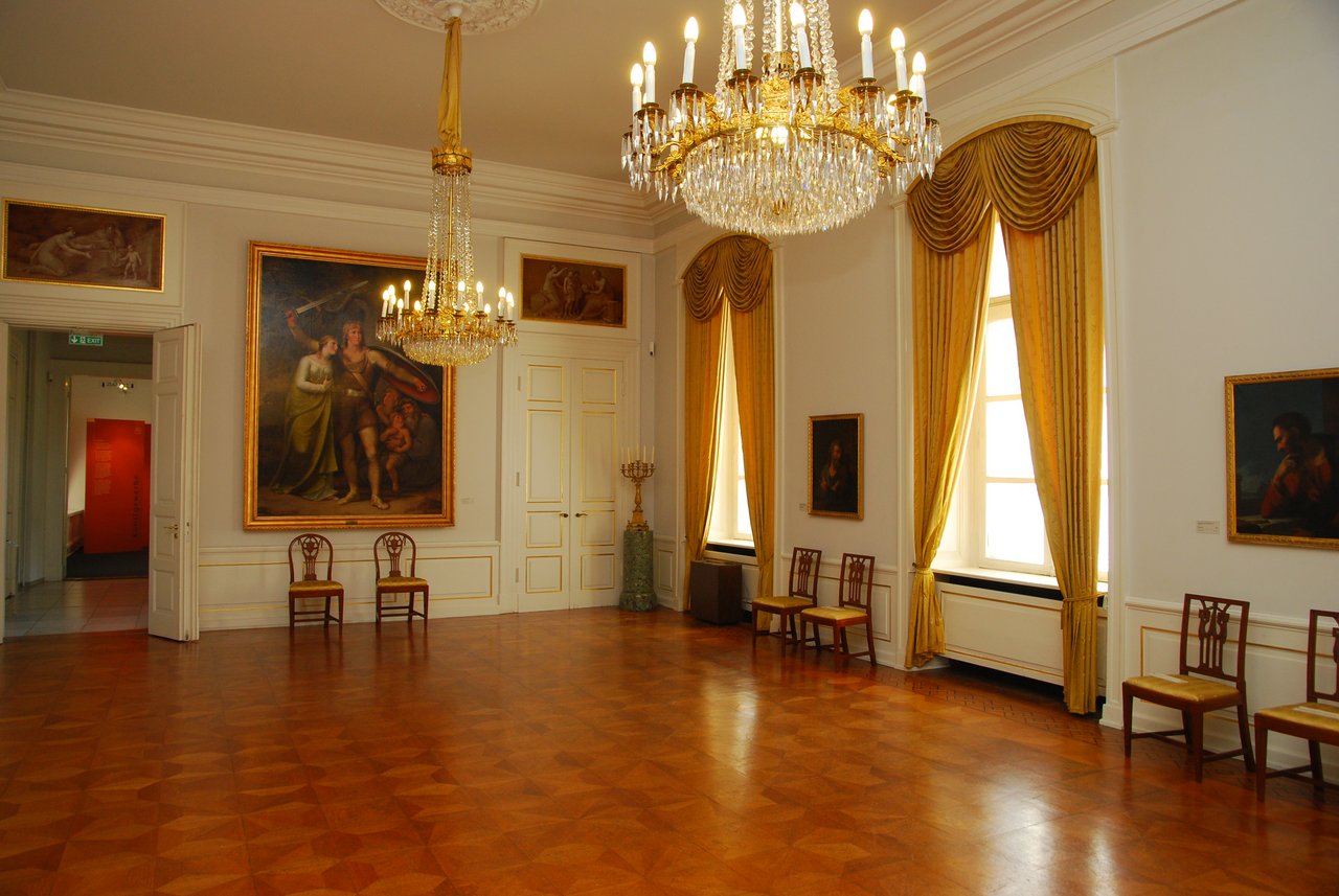 Raumansicht: Weißer Saal im Oldenburger Schloss (Blick vom Buffet)